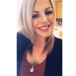 Meet your Posher, Cassandra